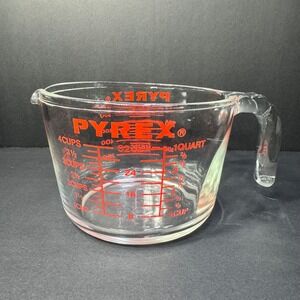 Pyrex 4 Cup Glass Measuring Cup 1 Quart 1 Liter Red Lettering VTG #532 USA 1980s